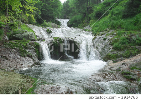 Porcupine hidden waterfall 2914766