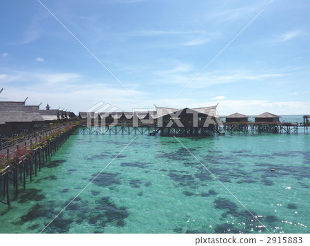over-water cottage, bungalow on the water, maritime 2915883