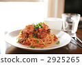 Shrimp and scallops with tomato sauce pasta 2925265
