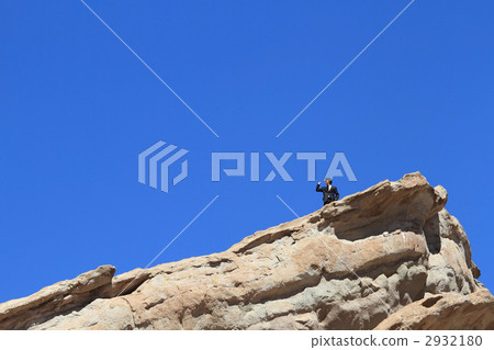 success, bare rock, male 2932180