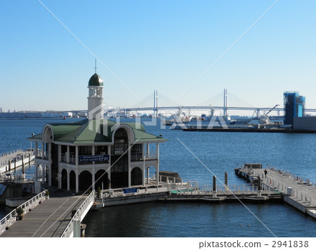 Pluto Pier and Bay Bridge 2941838