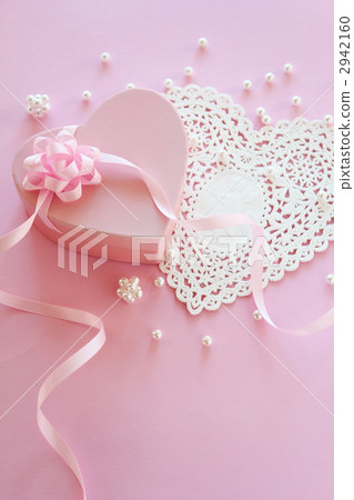 Heart's present 2942160