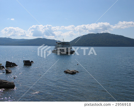 Lake Towada, ferry Lake Towada, ferry 2956918