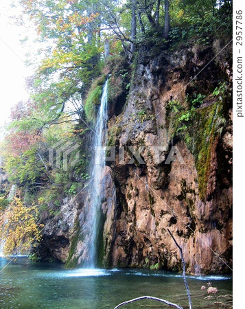 秋天的克羅地亞世界遺產Plitvice湖國家公園 秋天的克羅地亞世界遺產Plitvice湖國家公園 2957786