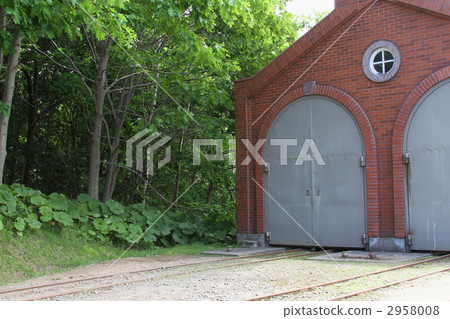 Forest railroad storehouse 2958008