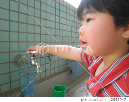 我喜歡玩水 我喜歡玩水 2958947