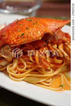 移民蟹的番茄奶油意大利面 2960516
