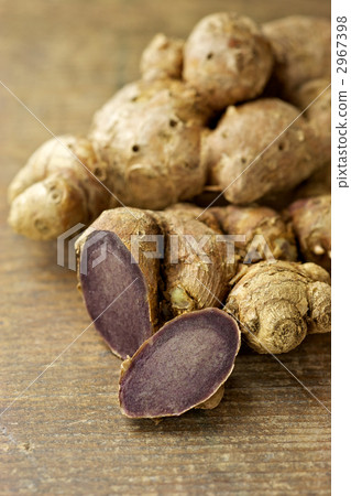 Black turmeric 2967398