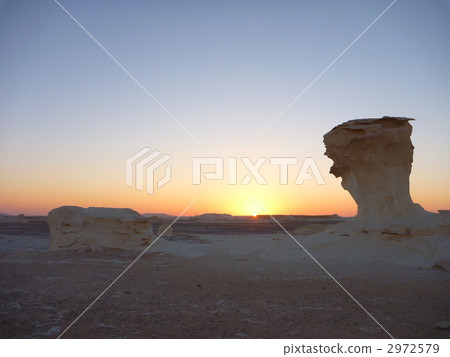 Egyptian White Desert Egyptian White Desert 2972579