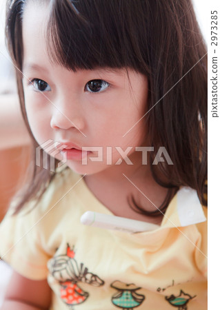 少女 測量溫度 女生 2973285