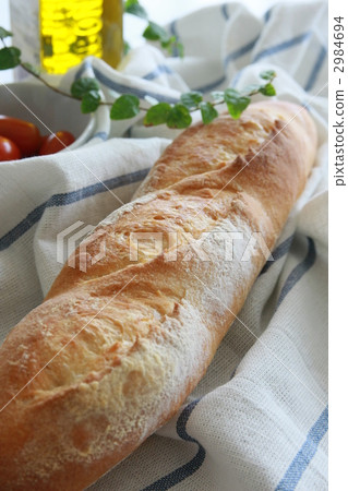 French bread  French bread  2984694