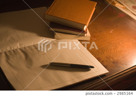 The desk speaks 2985164