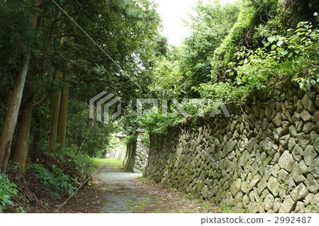 Iyo-ji寺的入口 2992487