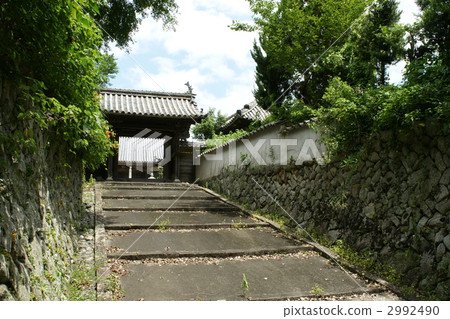 The mountain gate of Ijigyoji 2992490