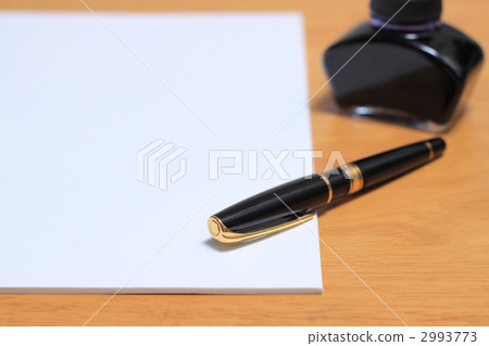 fountain pen, an instrument, tool 2993773