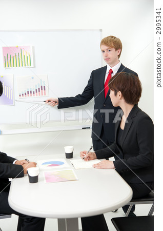 會見外國人 2995341