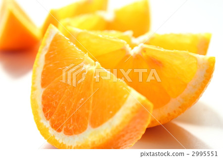 Orange bathed in summer sunshine Orange bathed in summer sunshine 2995551