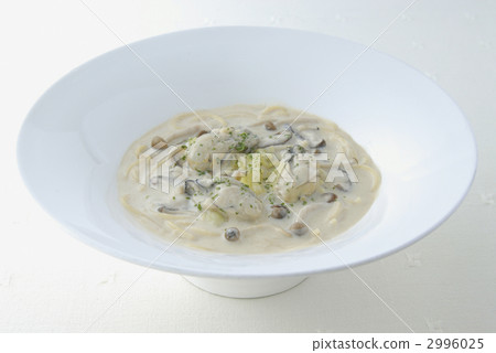 牡蠣味噌奶油湯意粉 2996025