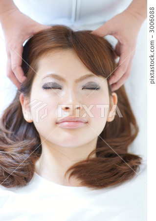 Head massage Head massage 3006088