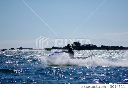Morito coast and jet ski 3014511