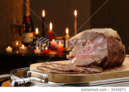烤牛肉聖誕派對菜肴肉類牛肉牛肉西餐蠟燭 烤牛肉聖誕派對菜肴肉類牛肉牛肉西餐蠟燭 3016671