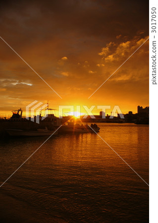 Ships resting Ships resting 3017050