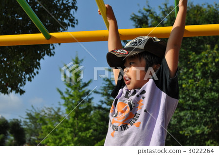 單槓 架空梯 孩子 3022264