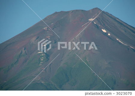 Mt. Fuji 3776 m Mt. Fuji 3776 m 3023070
