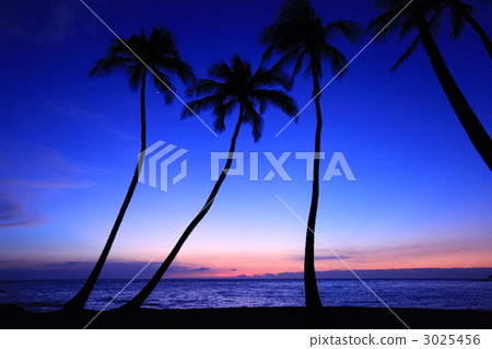 南島平靜的黃昏 3025456