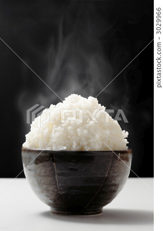 A huge bowl of rice cakes 3029966