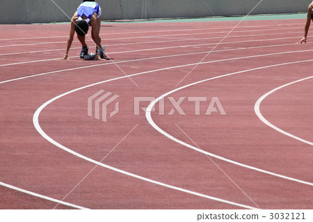 crouching start, start, middle distance running 3032121