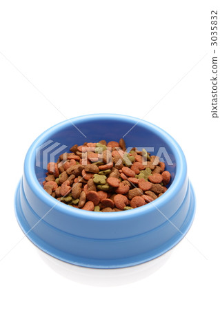 Pet food 3035832