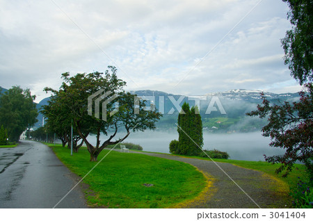 Ulvik Ulvik 3041404