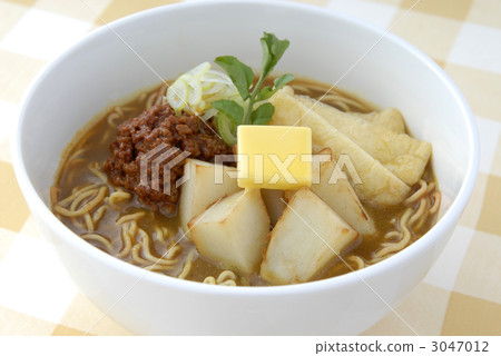 土豆黃油咖哩拉麵 3047012