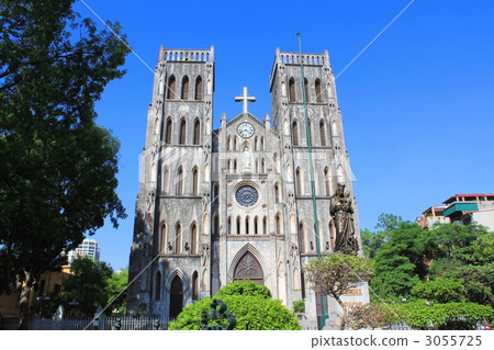 沒有云彩的一個晴朗的河內偉大的教會 3055725