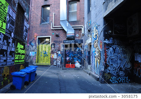 Painting behind alley 3058175
