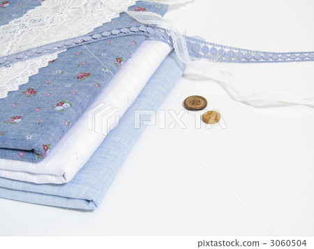 Cloth, buttons and lace [Handicraft/Handmade image] [White background/Copy space] 3060504