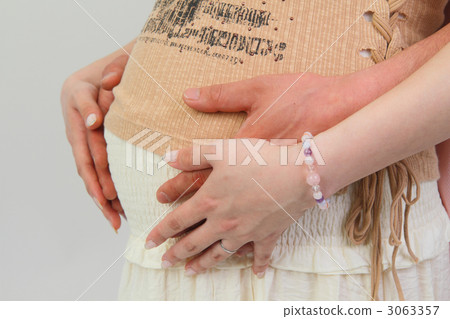 Maternity photo big hand stitched hand Maternity photo big hand stitched hand 3063357