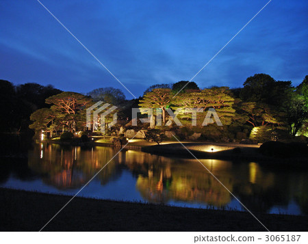 Rokuen花園花園點亮 3065187