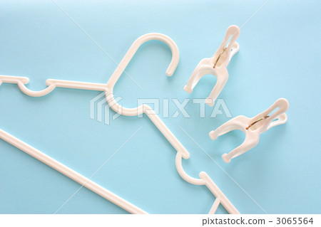 Hanger and laundry scissors 3065564