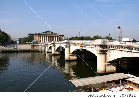 Bourbon Palace 3078921