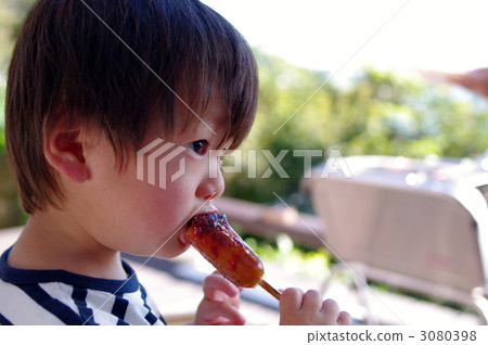 吃香腸的孩子 吃香腸的孩子 3080398