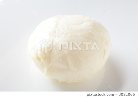 Mozzarella cheese 3081066