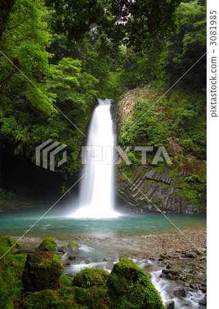 Rinno瀑布（寬·垂直） 3081985