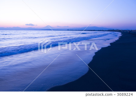Fuji seen from Enoshima Katase coast Fuji seen from Enoshima Katase coast 3089224