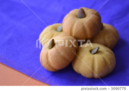 baked good, biscuit, biscuits 3090770