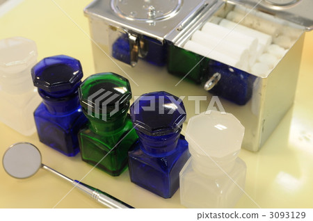 Dental treatment supplies Dental treatment supplies 3093129