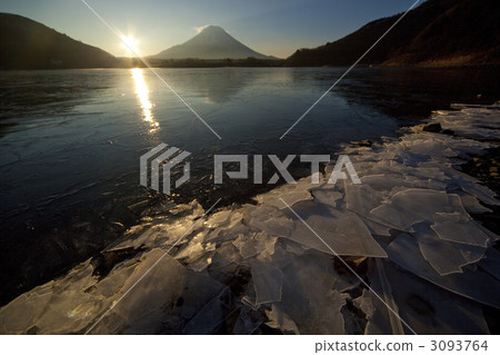 Mount Fuji from Lake Shoin Mount Fuji from Lake Shoin 3093764