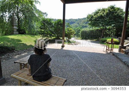 Japanese women Japanese women 3094353