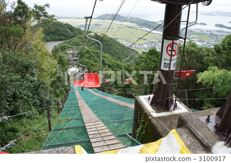   Tsumine Shrine lift 3100917